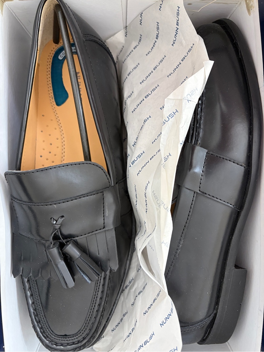Nunn Bush Men's Black Leather Tassel Kiltie Loafers